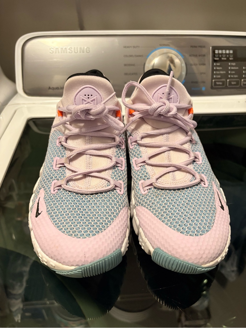 Nike Women's Athletic Sneakers in Light Purple and Light Blue